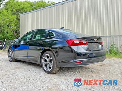 Trzecie zdjęcie samochodu z tyłu: 2024 CHEVROLET MALIBU LT VIN:1G1ZD5ST9RF196457 - miniatura