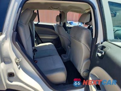 Zdjęcie 11 z 13 samochodu: 2012 DODGE CALIBER SXT VIN:1C3CDWDA1CD536626 - miniatura
