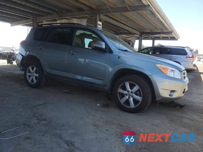 Czwarte zdjęcie samochodu z boku: 2008 TOYOTA RAV4 LIMITED VIN:JTMBK31V286042399 - miniatura