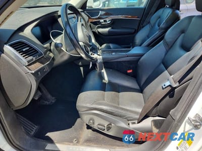 Zdjęcie 7 z 13 samochodu: 2019 VOLVO XC90 T6 MOMENTUM VIN:YV4A22PK5K1462730 - miniatura
