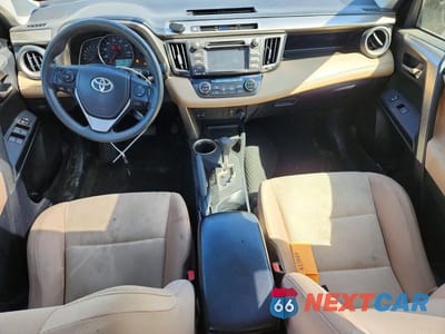 Zdjęcie 8 z 13 samochodu: 2014 TOYOTA RAV4 XLE VIN:JTMRFREV4ED081762 - miniatura