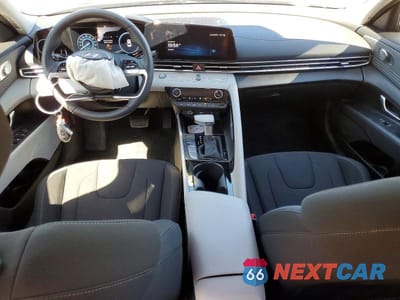 Zdjęcie 8 z 13 samochodu: 2026 HYUNDAI ELANTRA LIMITED VIN:KMHLN4DJ6TU195751 - miniatura