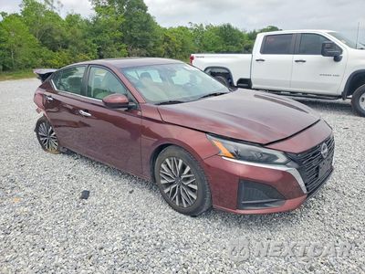 Czwarte zdjęcie samochodu z boku: 2023 NISSAN ALTIMA SV VIN:1N4BL4DV2PN346874 - miniatura