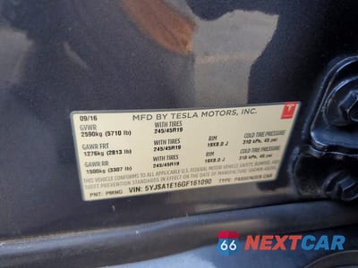 Zdjęcie 13 z 13 samochodu: 2016 TESLA MODEL S VIN:5YJSA1E16GF161090 - miniatura