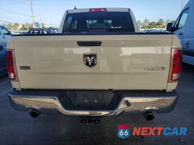 Zdjęcie 6 z 12 samochodu: 2018 RAM 1500 LARAMIE VIN:1C6RR7NM4JS248007 - miniatura
