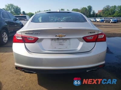 Zdjęcie 6 z 12 samochodu: 2018 CHEVROLET MALIBU PREMIER VIN:1G1ZE5SX0JF277903 - miniatura