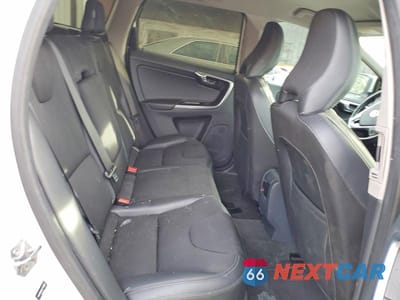 Zdjęcie 10 z 12 samochodu: 2015 VOLVO XC60 T5 VIN:YV4612RJXF2712959 - miniatura