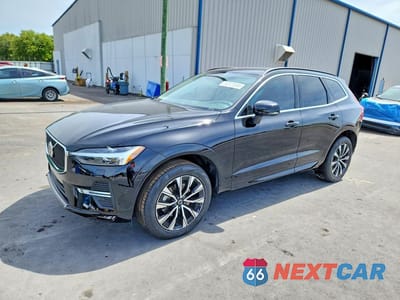 2023 VOLVO XC60 CORE YV4L12RV6P1369323 - główne zdjęcie licytacji z USA - miniatura