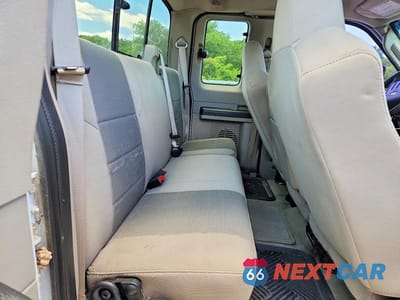 Zdjęcie 10 z 12 samochodu: 2008 FORD F250 SUPER DUTY VIN:1FTSX21R68EA53250 - miniatura