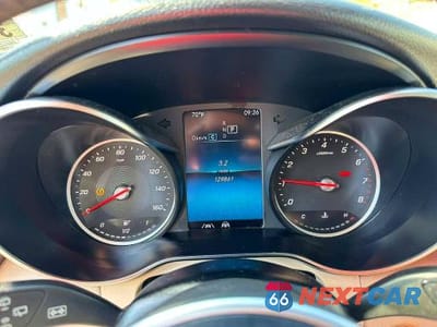 Zdjęcie 8 z 10 samochodu: 2022 MERCEDES-BENZ GLC 300 4MATIC VIN:W1N0G8EB7NV348059 - miniatura