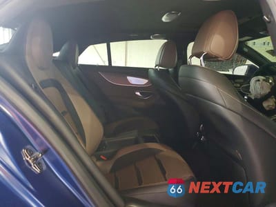 Zdjęcie 10 z 12 samochodu: 2019 MERCEDES-BENZ AMG GT 63 VIN:WDD7X8JB2KA007012 - miniatura