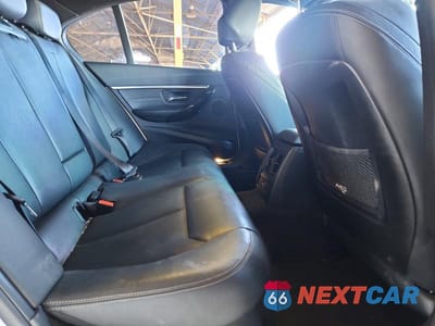 Zdjęcie 10 z 13 samochodu: 2017 BMW 330 I VIN:WBA8B9G36HNU52967 - miniatura