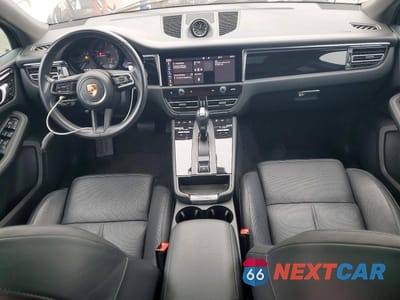 Zdjęcie 8 z 13 samochodu: 2023 PORSCHE MACAN BASE VIN:WP1AA2A55PLB14414 - miniatura