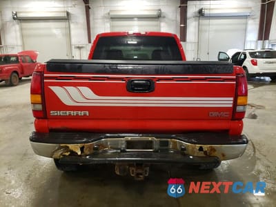 Zdjęcie 6 z 12 samochodu: 2002 GMC NEW SIERRA K1500 VIN:2GTEK19T221235333 - miniatura