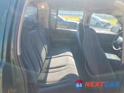 Zdjęcie 10 z 12 samochodu: 2002 DODGE DAKOTA QUAD SLT VIN:1B7HL48X52S578430 - miniatura