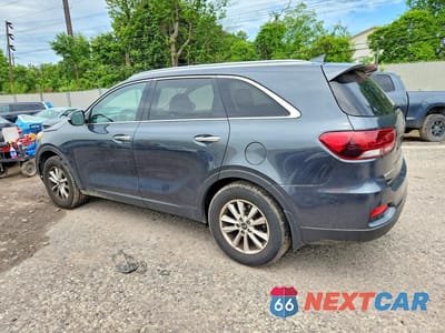 Drugie zdjęcie samochodu z przodu: 2019 KIA SORENTO LX VIN:5XYPG4A3XKG604369 - miniatura