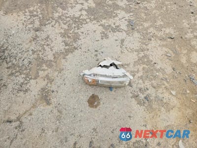 Zdjęcie 12 z 13 samochodu: 2006 TOYOTA SCION XB VIN:JTLKT334364053801 - miniatura