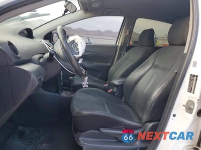 Zdjęcie 7 z 12 samochodu: 2009 TOYOTA YARIS BASE VIN:JTDBT903494049691 - miniatura