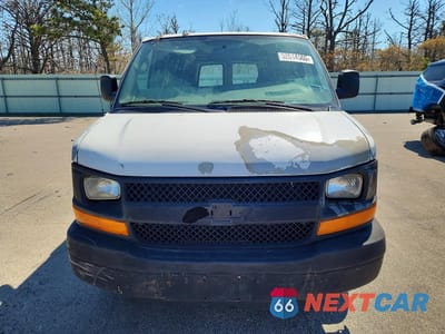 Piąte zdjęcie samochodu w środku: 2007 CHEVROLET EXPRESS 3500 DELIVERY VAN VIN:1GCHG35U571231640 - miniatura