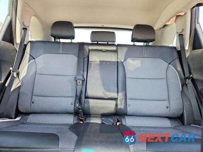 Zdjęcie 10 z 13 samochodu: 2022 KIA NIRO EV EX VIN:KNDCC3LG2N5142178 - miniatura