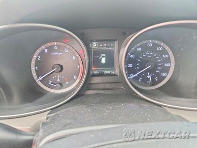 Zdjęcie 9 z 13 samochodu: 2018 HYUNDAI SANTA FE SPORT 2.4L VIN:5XYZT3LB1JG563017 - miniatura