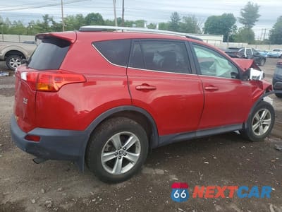 Trzecie zdjęcie samochodu z tyłu: 2015 TOYOTA RAV4 XLE VIN:2T3RFREV1FW348764 - miniatura