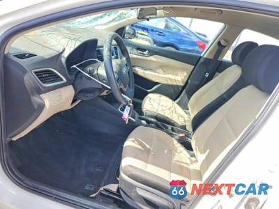 Zdjęcie 7 z 13 samochodu: 2022 HYUNDAI ACCENT SE VIN:3KPC24A65NE169172 - miniatura