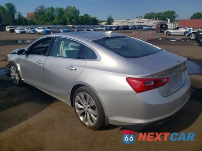 Drugie zdjęcie samochodu z przodu: 2018 CHEVROLET MALIBU PREMIER VIN:1G1ZE5SX0JF277903 - miniatura