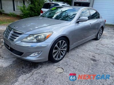 Drugie zdjęcie samochodu z przodu: 2013 HYUNDAI GENESIS 5.0L VIN:KMHGC4DHXDU241748 - miniatura