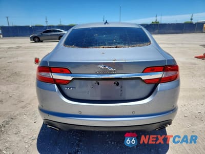 Zdjęcie 6 z 12 samochodu: 2014 JAGUAR XF VIN:SAJWA0ES8EPU09283 - miniatura