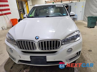 Piąte zdjęcie samochodu w środku: 2017 BMW X5 XDRIVE35D VIN:5UXKS4C35H0Y16289 - miniatura