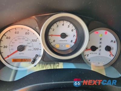 Zdjęcie 9 z 13 samochodu: 2005 TOYOTA RAV4 BASE VIN:JTEHD20V556046163 - miniatura