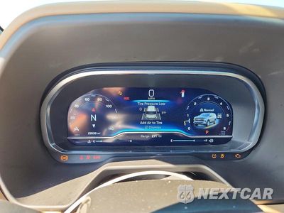 Zdjęcie 9 z 13 samochodu: 2024 CHEVROLET SUBURBAN K1500 PREMIER VIN:1GNSKFKD2RR354799 - miniatura