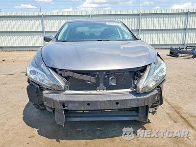Piąte zdjęcie samochodu w środku: 2016 NISSAN ALTIMA 2.5 S VIN:1N4AL3AP5GC178090 - miniatura
