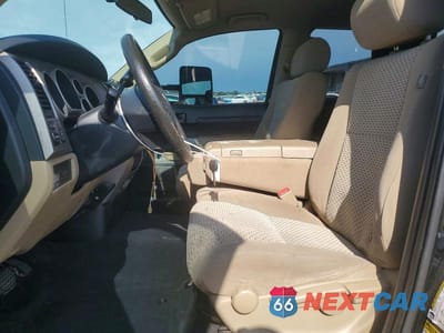 Zdjęcie 7 z 12 samochodu: 2012 TOYOTA TUNDRA DOUBLE CAB SR5 VIN:5TFCW5F11CX014297 - miniatura