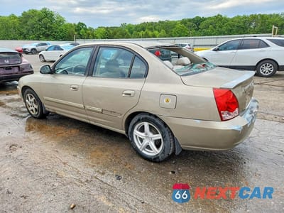 Drugie zdjęcie samochodu z przodu: 2005 HYUNDAI ELANTRA GLS VIN:KMHDN46D65U009074 - miniatura