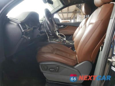 Zdjęcie 7 z 13 samochodu: 2017 AUDI Q7 PREMIUM PLUS VIN:WA1LAAF78HD011024 - miniatura