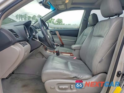 Zdjęcie 7 z 13 samochodu: 2008 TOYOTA HIGHLANDER LIMITED VIN:JTEES42A382108413 - miniatura