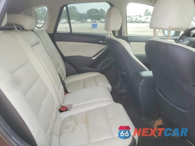 Zdjęcie 11 z 13 samochodu: 2016 MAZDA CX-5 GT VIN:JM3KE2DY9G0714717 - miniatura