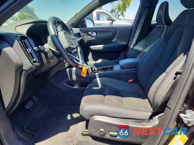 Zdjęcie 7 z 13 samochodu: 2023 VOLVO XC40 RECHARGE ULTIMATE VIN:YV4ED3UM7P2080644 - miniatura