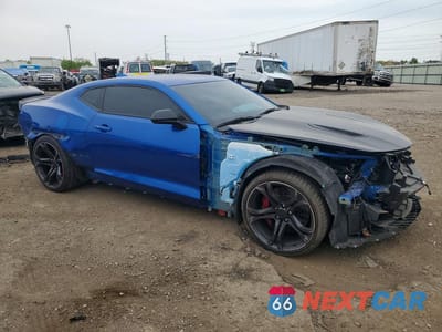 Czwarte zdjęcie samochodu z boku: 2018 CHEVROLET CAMARO SS VIN:1G1FE1R75J0185061 - miniatura