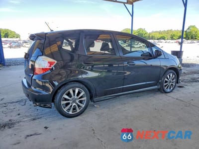 Trzecie zdjęcie samochodu z tyłu: 2012 HONDA FIT SPORT VIN:JHMGE8H50CC007398 - miniatura