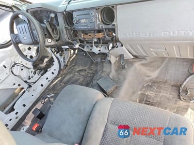 Zdjęcie 8 z 14 samochodu: 2015 FORD F250 SUPER DUTY VIN:1FT7X2A69FEC15185 - miniatura