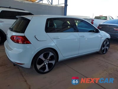 Trzecie zdjęcie samochodu z tyłu: 2015 VOLKSWAGEN GTI VIN:3VW5T7AU1FM100831 - miniatura
