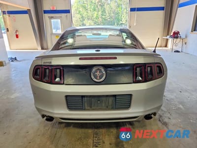 Zdjęcie 6 z 12 samochodu: 2013 FORD MUSTANG VIN:1ZVBP8AM9D5260536 - miniatura