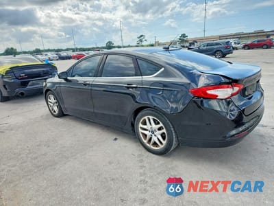 Drugie zdjęcie samochodu z przodu: 2015 FORD FUSION SE VIN:3FA6P0H7XFR136481 - miniatura