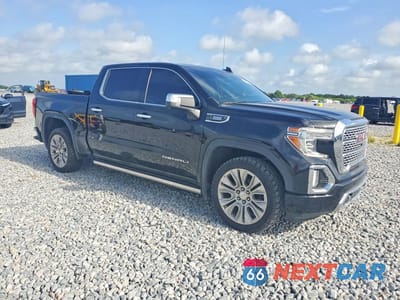 Czwarte zdjęcie samochodu z boku: 2021 GMC SIERRA K1500 DENALI VIN:3GTU9FET1MG328686 - miniatura