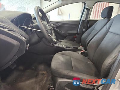 Zdjęcie 7 z 12 samochodu: 2017 FORD FOCUS S VIN:1FADP3E20HL220991 - miniatura
