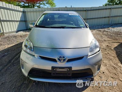 Piąte zdjęcie samochodu w środku: 2015 TOYOTA PRIUS TWO VIN:JTDKN3DU0F1875901 - miniatura