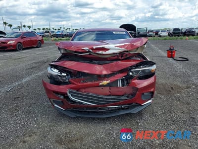 Piąte zdjęcie samochodu w środku: 2017 CHEVROLET MALIBU LT VIN:1G1ZE5STXHF170901 - miniatura